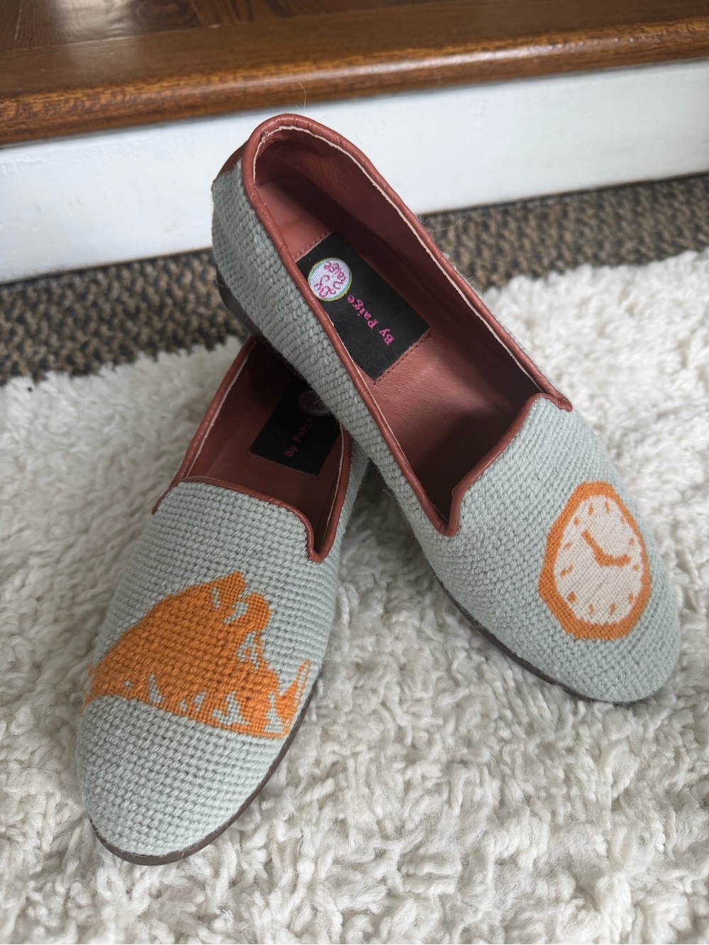 NEVER WORN Limited Edition MV “Island Time” Needlepoint Leather Loafers
